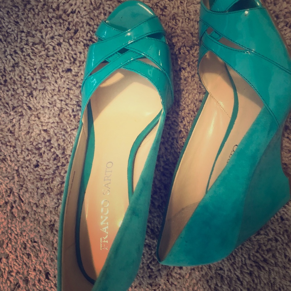 Franco Sarto wedges